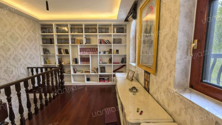 京都颐和城 5室3厅 南 北-客厅A