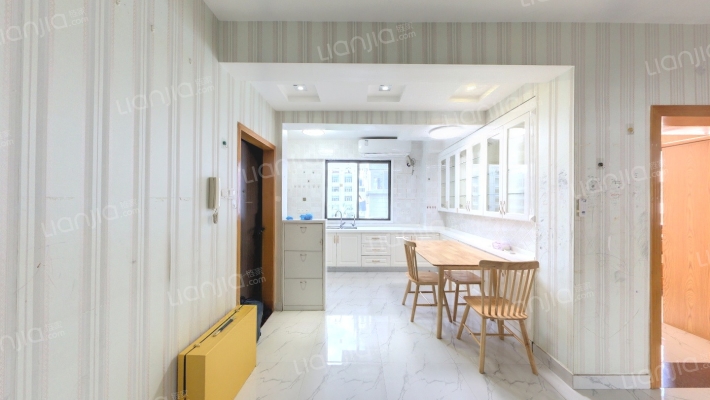 东泰路246号二手房实景图