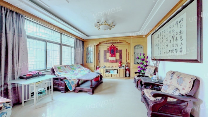 东郊别墅二手房实景图