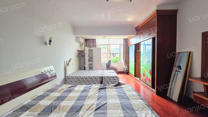 湘湖路90号二手房实景图