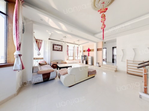 整租·三江名人花园 3室2厅 复式 东南