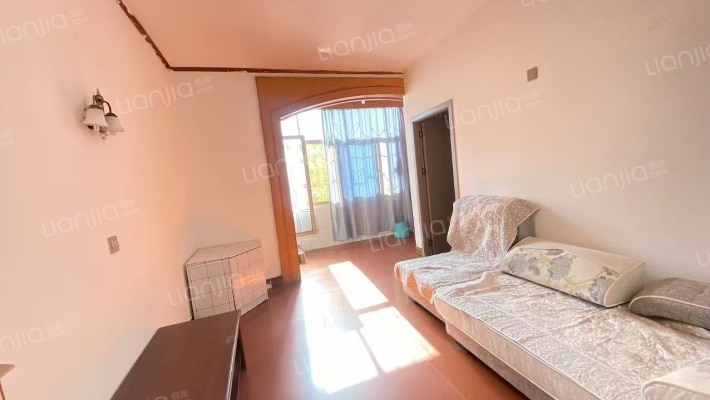 府城路88号二手房实景图