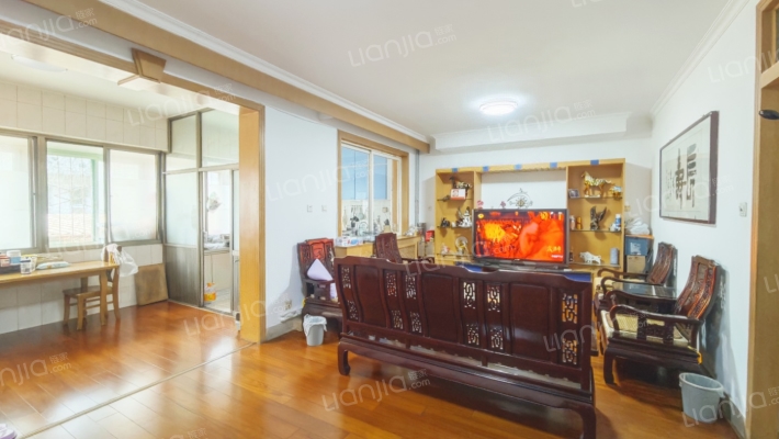 省体育局宿舍二手房实景图