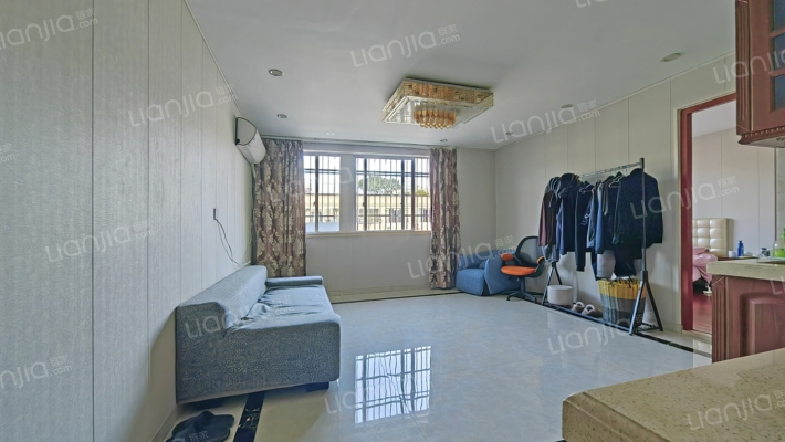 丹霞路二手房实景图