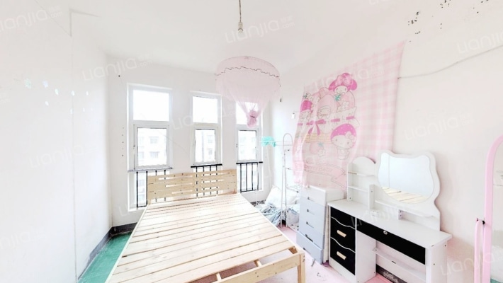 水岸花园二手房实景图