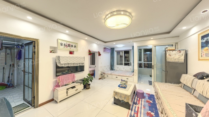 龙盛华庭二手房实景图