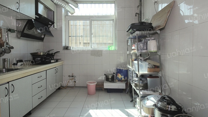 开源路平高社区 简装两室低楼层-厨房