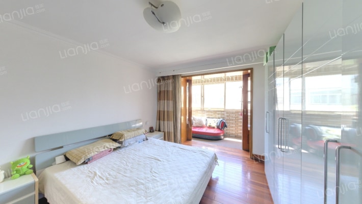 金厦里二手房实景图