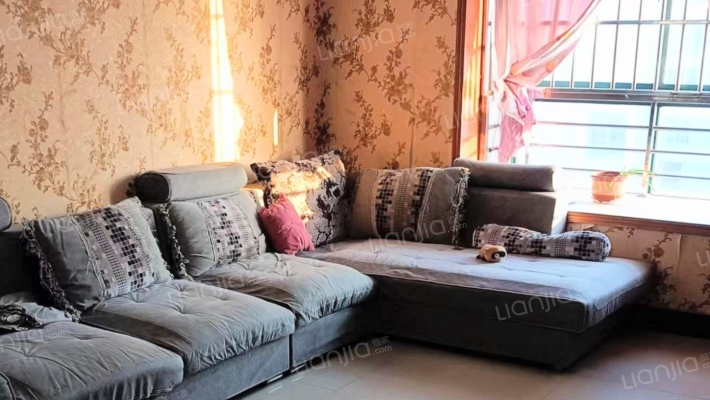 万邦盛世嘉园二手房实景图