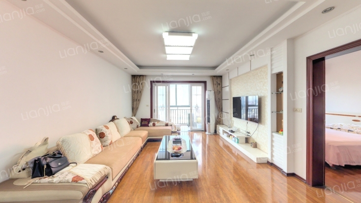 雅澜湾二手房实景图