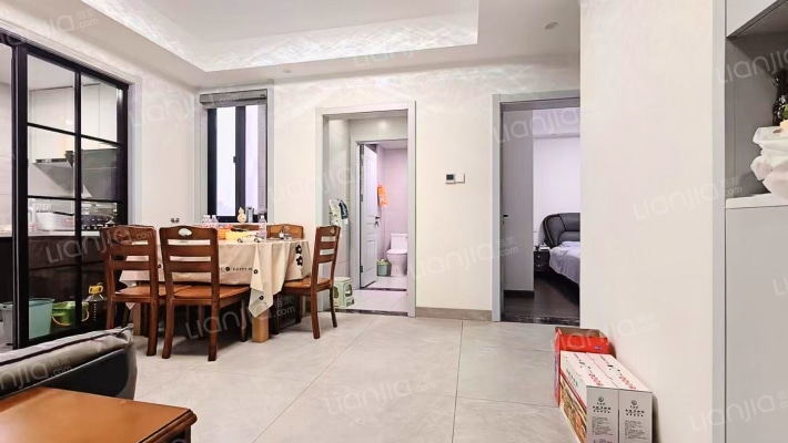 柳桥名城二手房实景图