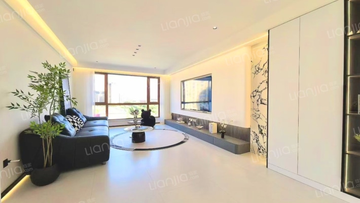 路弘·阳光华府二手房实景图