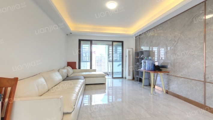 美的置业广场二手房实景图