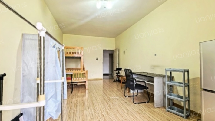 乐酷公寓二手房实景图