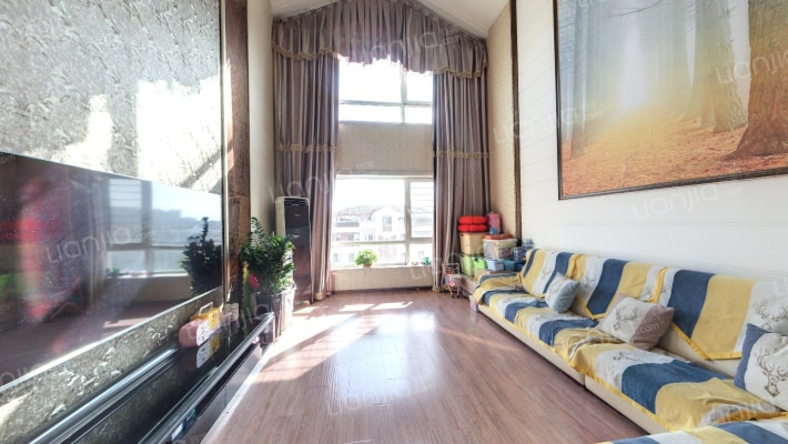 中海莱茵东郡二手房实景图