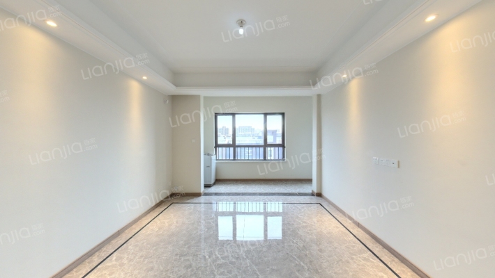 金地艺墅家锦泽苑二手房实景图