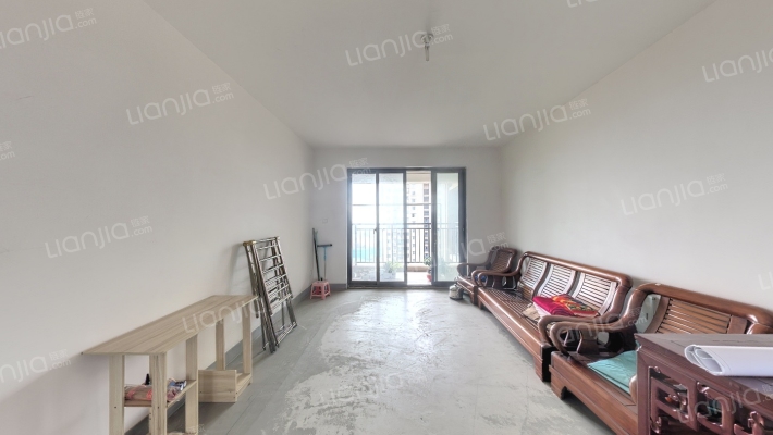 江景国际南区二手房实景图