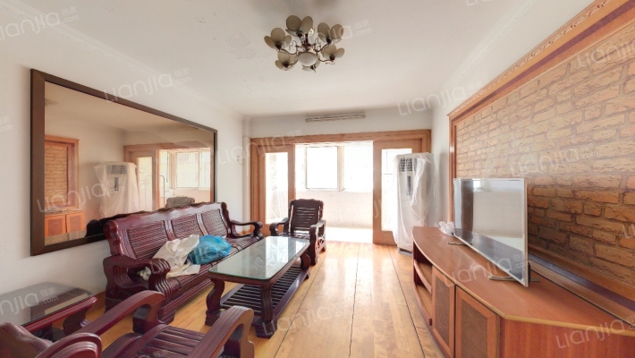 中天花园二手房实景图