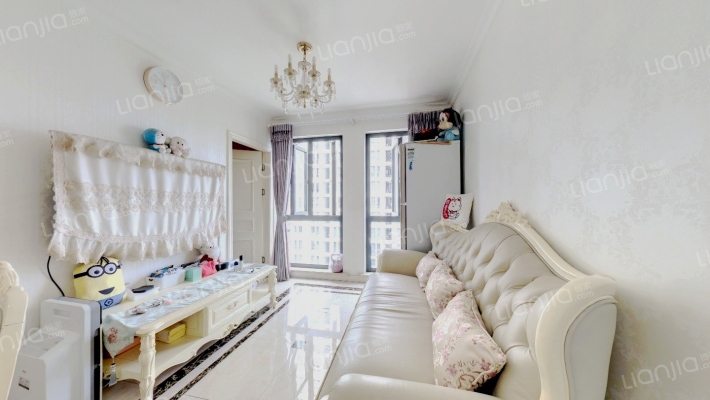 东上海中心二手房实景图