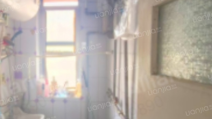 南北通透，集中供暖 得房率高 采光视野没问题-卫生间