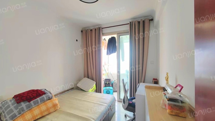 中医院 德信公园旁 两居室 业主诚意出售-卧室B