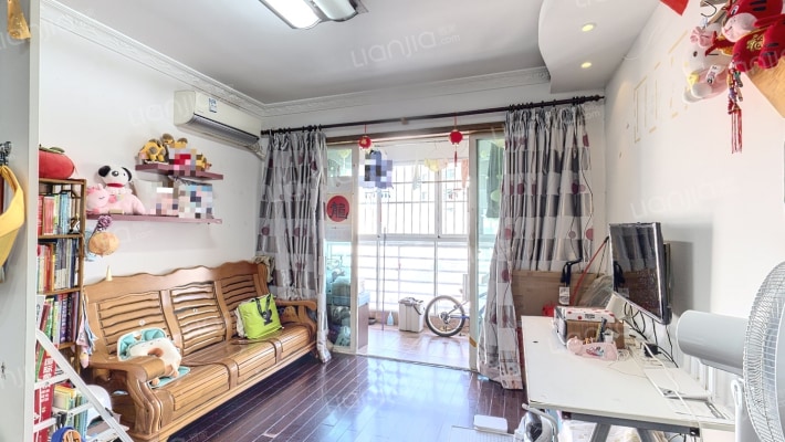 春天广场二手房实景图