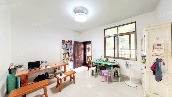 盈翠里二手房实景图