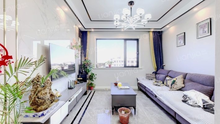 万科南湖春晓栖霞苑二手房实景图