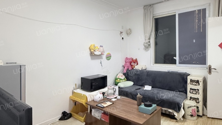 镋钯街75号二手房实景图