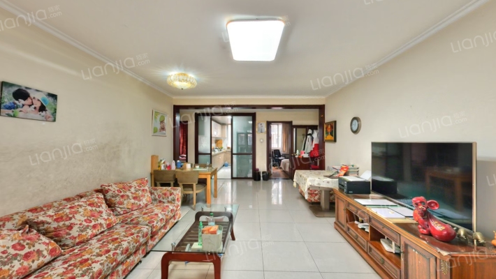 名流枫景洋房，一层带小院，德信公园南门-客厅