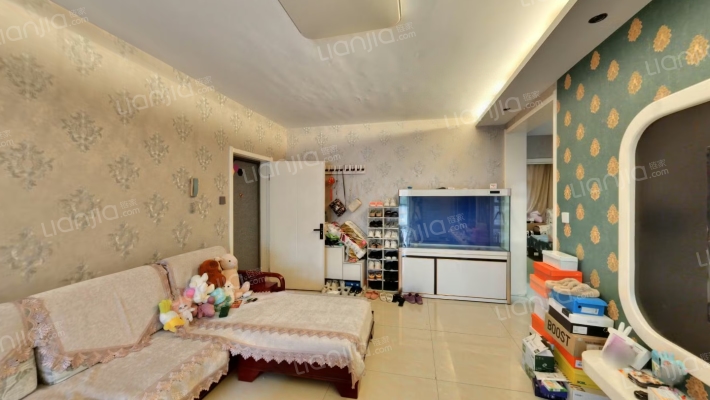 名流枫景五期 2室1厅 南 北-客厅