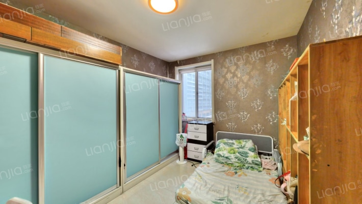 名流枫景五期 2室1厅 南 北-卧室A