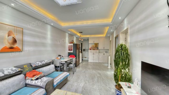 精装修 东南两居 中层 精装修 满二 拎包入住-客厅