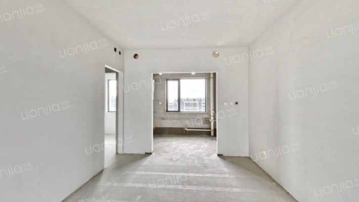 大平层，户型好，业主诚意出售。-餐厅