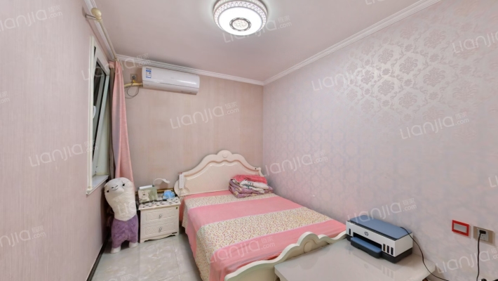 精装修，楼层好，诚意出售，看房方便-卧室B