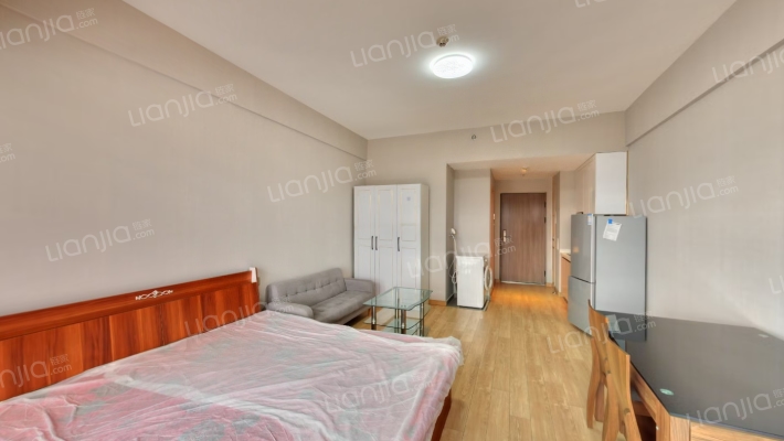 新社区，配套设施完善，交通便利。-卧室