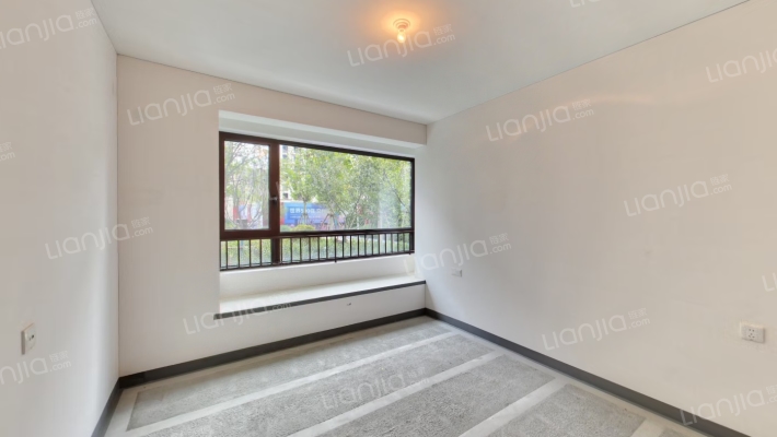 央企开发商 南北通透3居室 价钱可以谈-卧室B