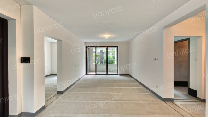 央企开发商 南北通透3居室 价钱可以谈-客厅