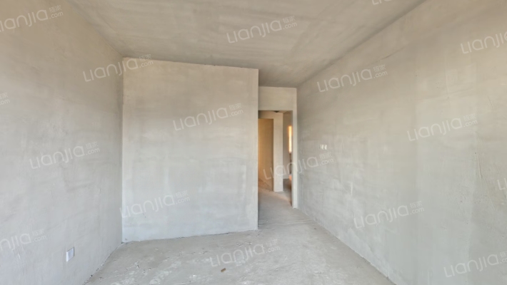 此房业主直售，3居2卫，南北通透，-卧室A