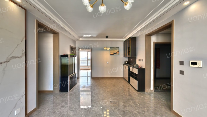 天伦湾一期 3室2厅 南 北-客厅