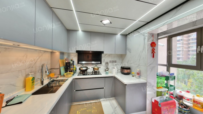 君悦广场商圈 高品质社区 ，南北通透三居室 精装修-厨房