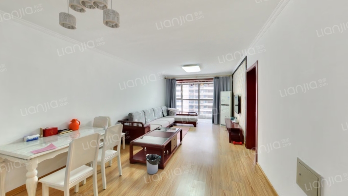 楼层好 视野开阔 配套完善 交通便利 有车位-客厅