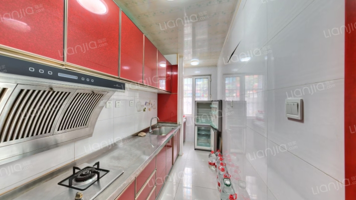 城区的精品楼盘，位置好，配套设施齐全，西丁，双塔-厨房