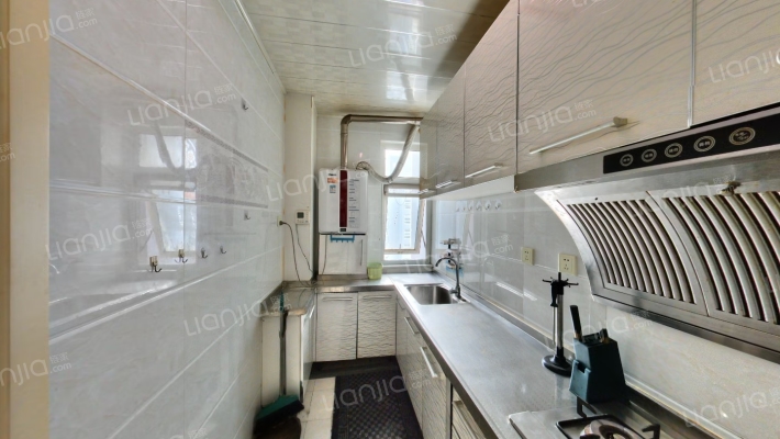 老城区的精品楼盘，位置好，配套设施齐全，西丁，双塔-厨房