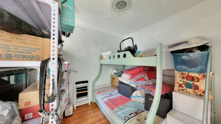 开发区电梯南向两居精装总价低税费低-卧室A