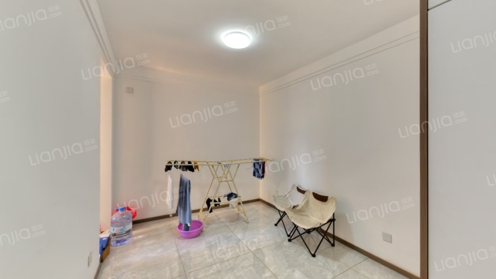 精装修，家具家电齐全，看房方便，采光好，视野好-卧室A