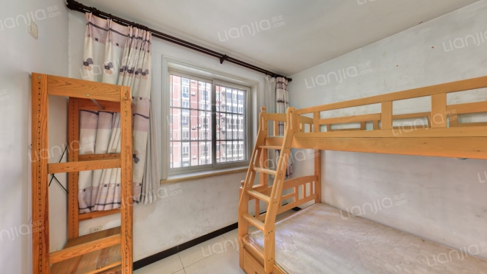 燕赵花园 集中暖暖 一梯两户 采光充足-卧室A