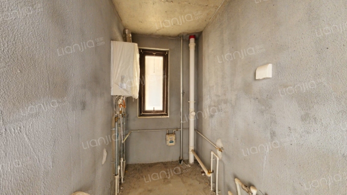 视野开阔 毛坯 高楼层 看房方便 诚意卖-厨房