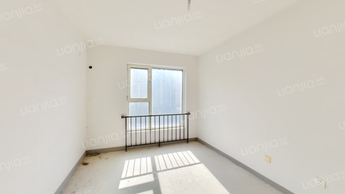 西户 明卫 南北通透三居 毛坯 楼下公园 视野开阔-卧室C