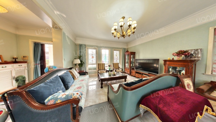 急售琉璃湖精致装修大独栋别墅，500平院子，价格美丽-客厅A